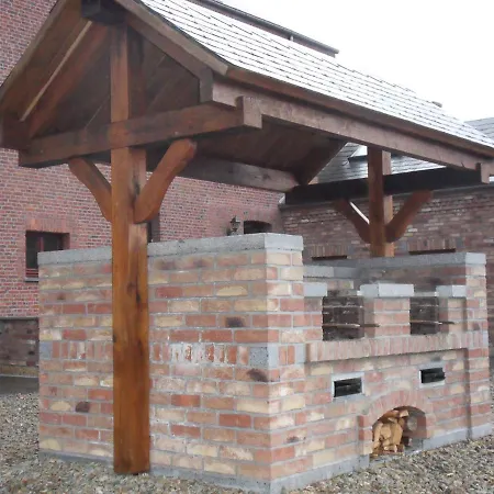 In Cul-des-sarts Near Forest Дом отдыха Riezes