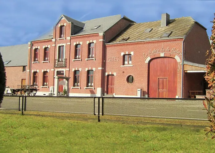 In Cul-des-sarts Near Forest