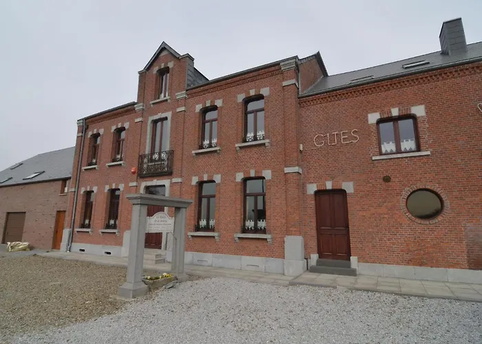 度假居 In Cul-des-sarts Near Forest Riezes