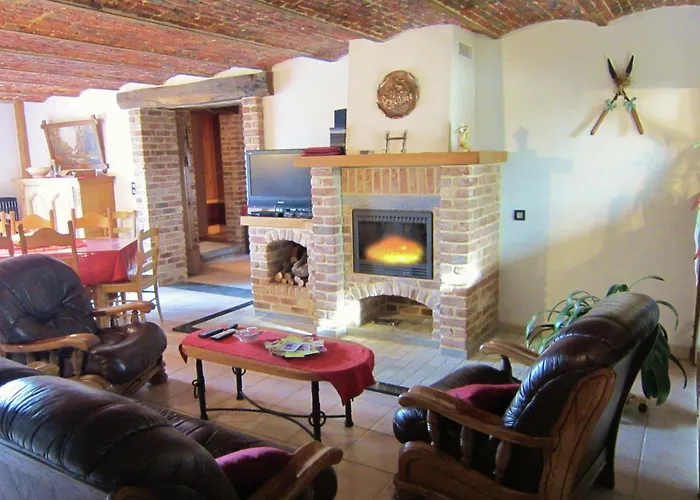 In Cul-des-sarts Near Forest