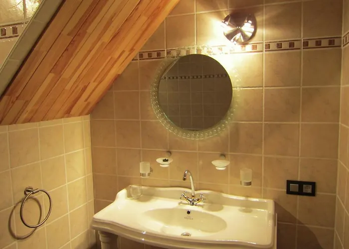 In Cul-des-sarts Near Forest